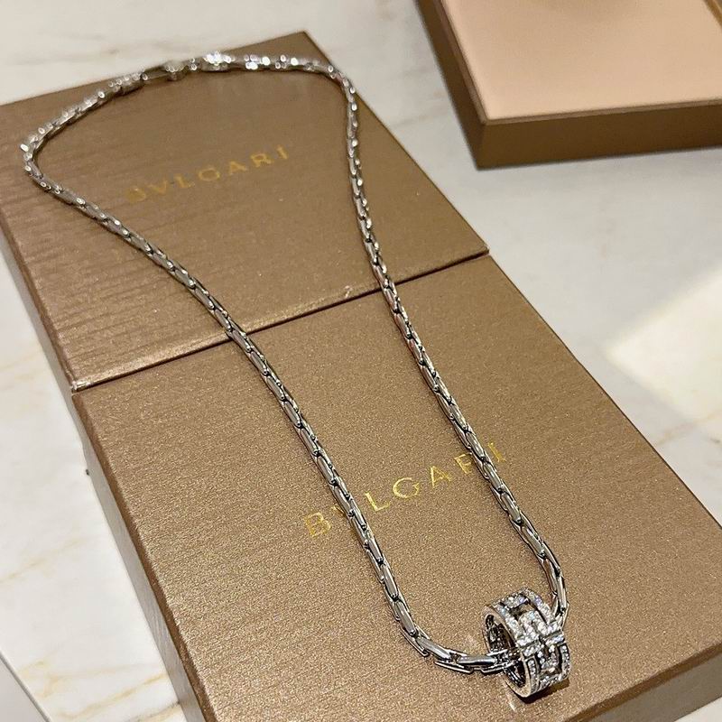 Bvlgari necklace 12yxx117